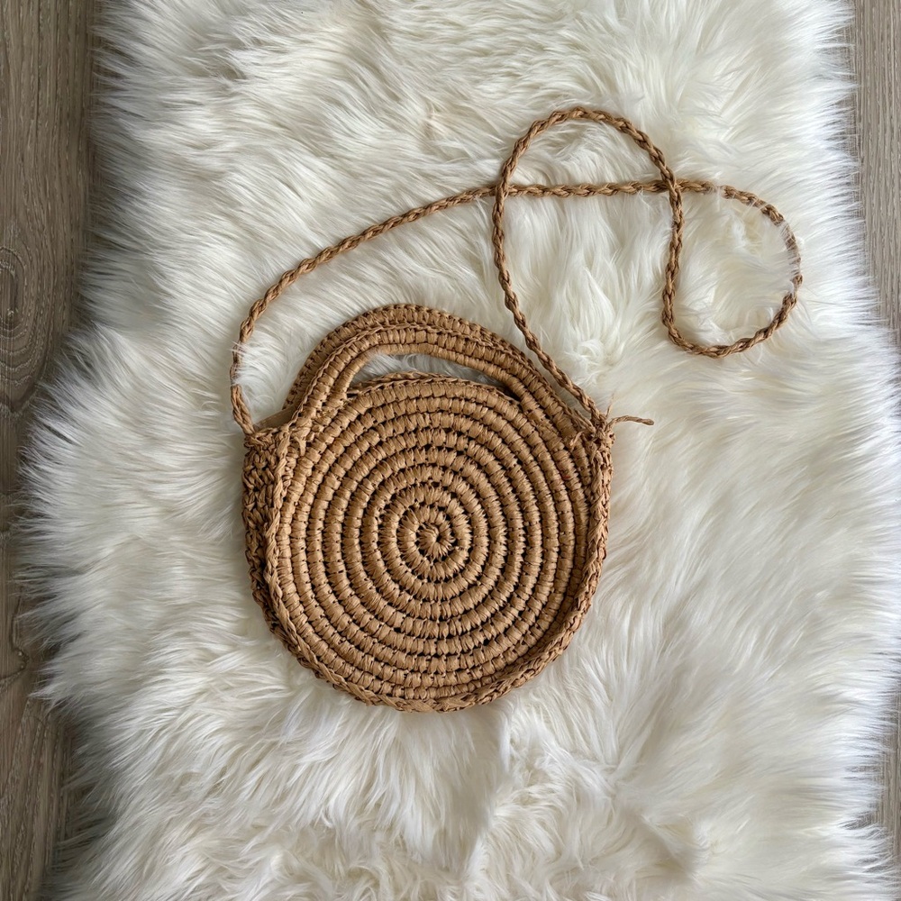 Straw bag